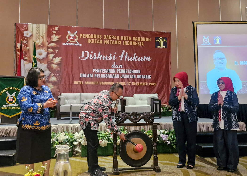 171125 DiskusiHukumIniBdg  7